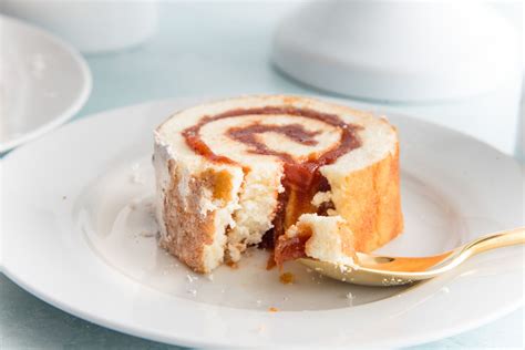brazo-gitano-guava-jelly-roll-cake-recipe-simply image