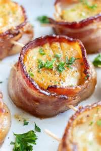 easy-bacon-wrapped-scallops-pan-seared-evolving-table image