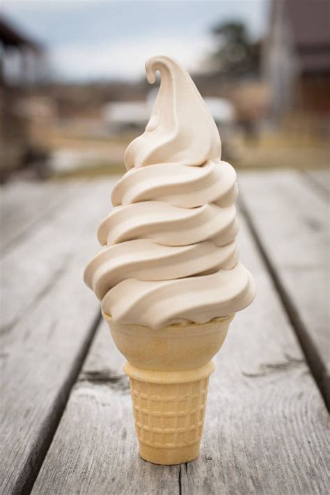 vermont-maple-creemee-ice-cream-new-england-dairy image