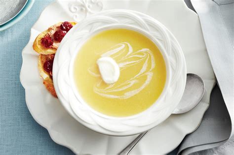 caramelized-leek-potato-soup-with-toasts-sobeys-inc image