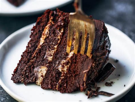 fudgey-paleo-chocolate-cake-paleo-gluten-free image