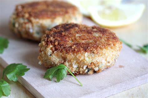 21-best-recipes-for-salmon-patties-foodcom image