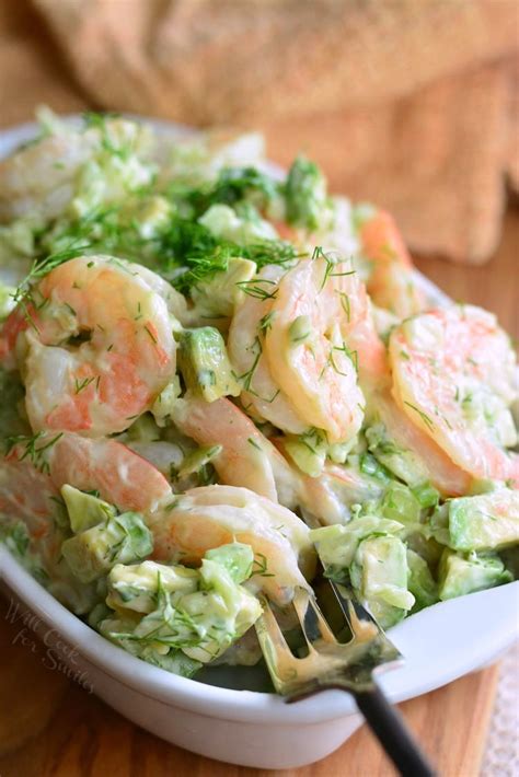 avocado-shrimp-salad-easy-and-refreshing-summer-salad image