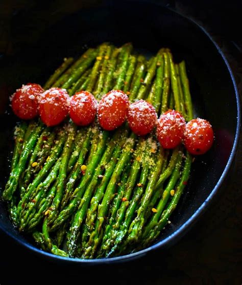 sauteed-asparagus-in-white-wine-sauce-glutenfree image