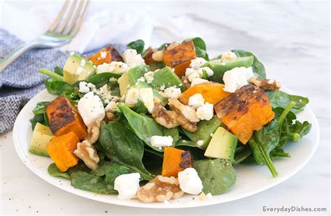 spinach-and-butternut-squash-salad-recipe-everyday image