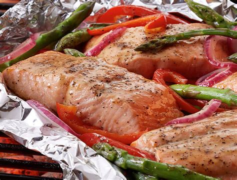 grilled-salmon-asparagus-packets-recipe-land image