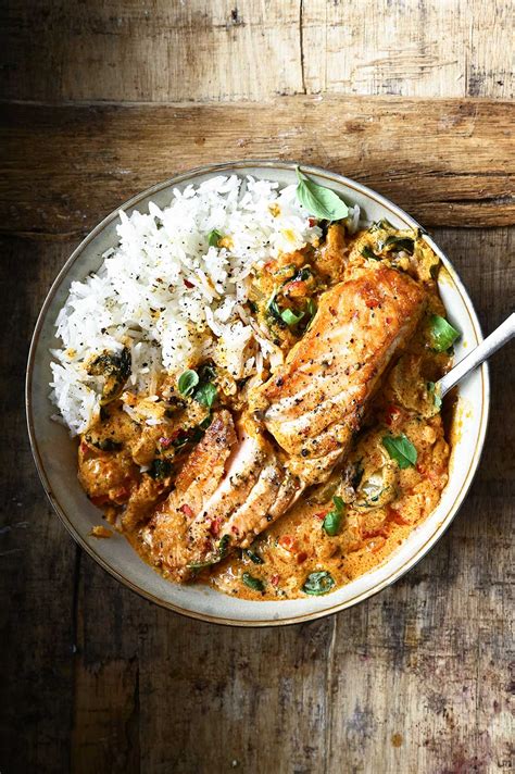 thai-coconut-salmon-curry-serving image