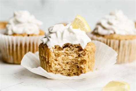 easy-vegan-lemon-cupcakes-gluten-free-okonomi image