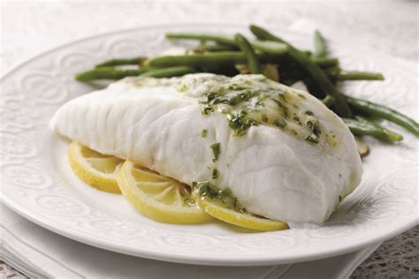 one-pan-steamed-fish-with-lemon-white-wine-sauce image