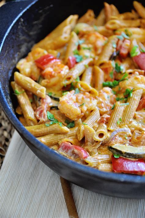 one-pan-creamy-pasta-with-shrimp-vegetables image