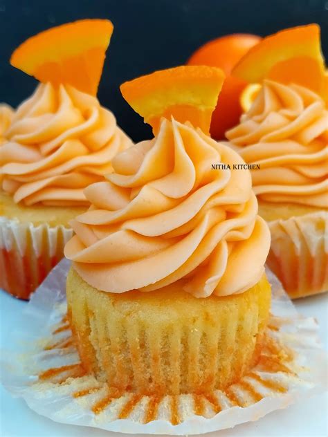 orange-creamsicle-cupcakes-orange-buttercream image
