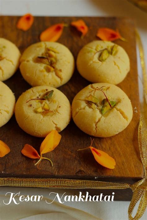 kesar-nankhatai-indian-shortbread-cookies-with-saffron image