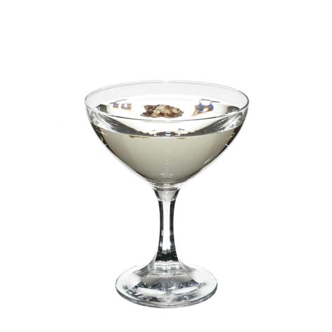 hazelnut-martini-cocktail-recipe-diffords-guide image