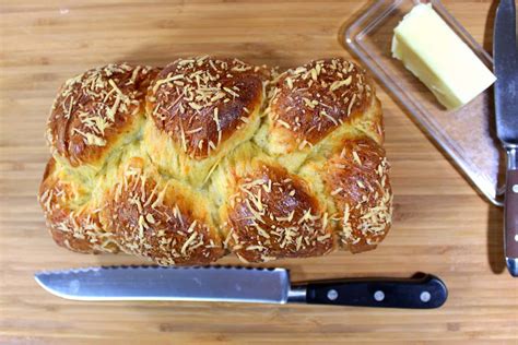 italian-easter-cheese-bread-recipe-kudos-kitchen-by image