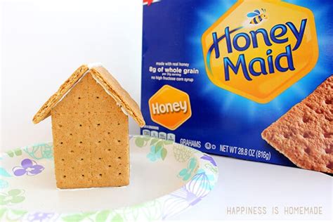 how-to-make-graham-cracker-gingerbread-houses image
