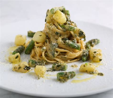 green-pasta-recipes-for-st-patricks-day-barilla image