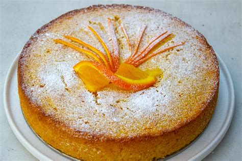 whole-orange-cake-super-moist-two-kooks-in-the image