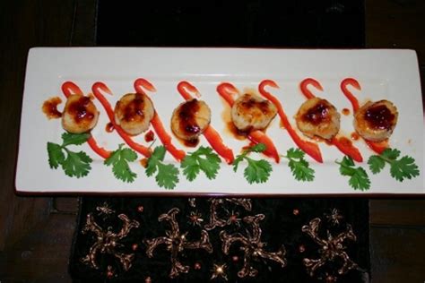 seared-scallops-with-a-sweet-chili-sauce-chatty image