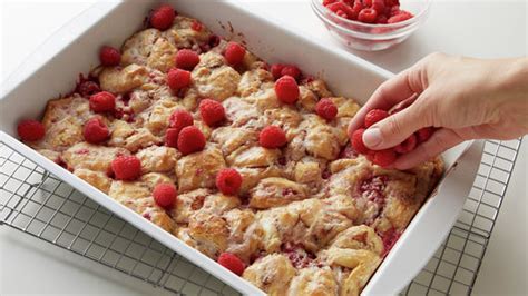 5-ingredient-raspberry-cream-cheese-cinnamon-roll image