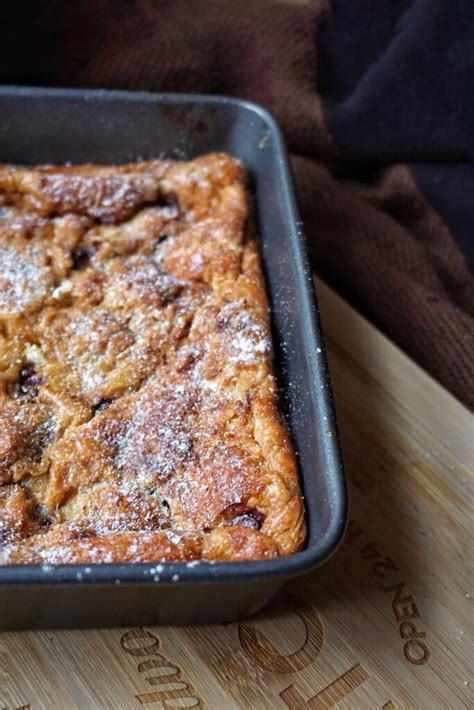 pain-au-chocolat-bread-and-butter-pudding image