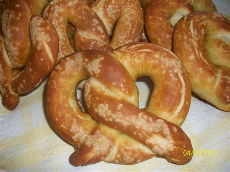 amish-friendship-bread-soft-pretzels image