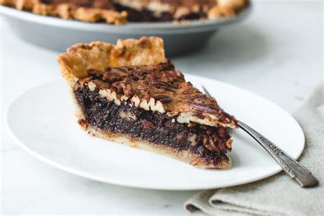 amazing-chocolate-pecan-pie-recipe-pretty-simple image