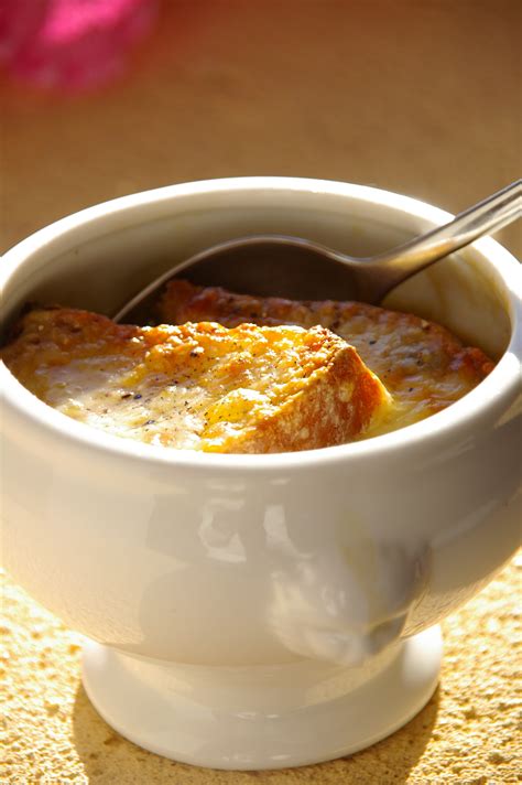 recipe-for-french-onion-soup-viii-glorious-soup image