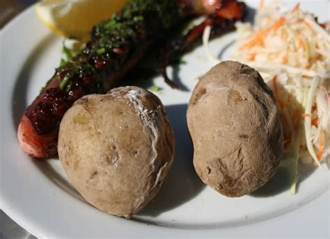 the-canarian-potatoes-recipe-how-to-make-papas image