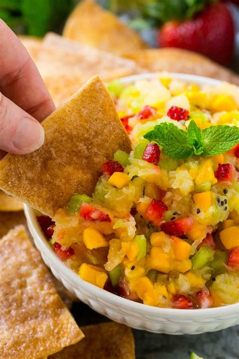 fruit-salsa-with-cinnamon-chips-dinner-at-the-zoo image