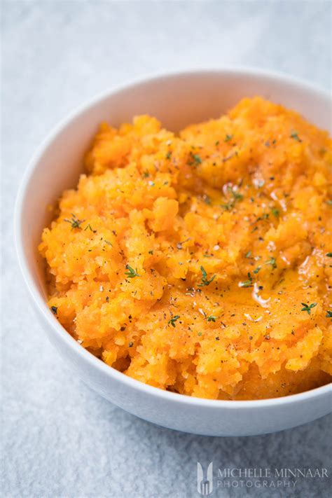 carrot-and-swede-mash-greedy-gourmet image