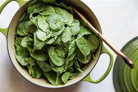 dairy-free-creamed-spinach-keto-paleo-vegan image