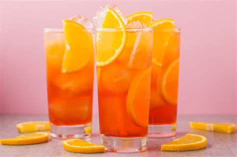 aperol-spritz-cocktail-recipe-the-spruce-eats image
