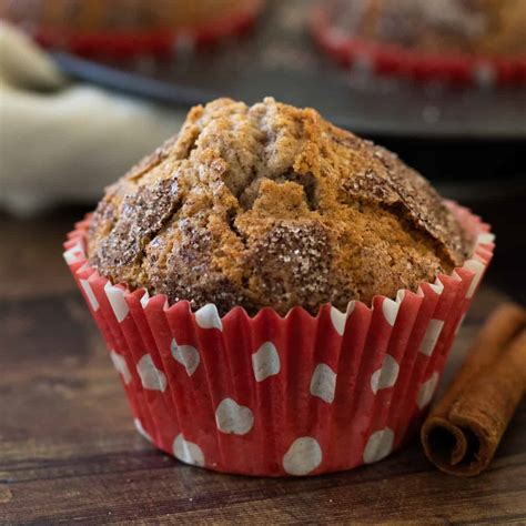 easy-cinnamon-muffins-with-cinnamon-sugar-topping image