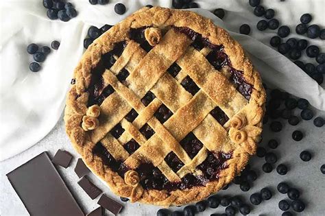 easy-dark-chocolate-blueberry-pie-recipe-foodal image