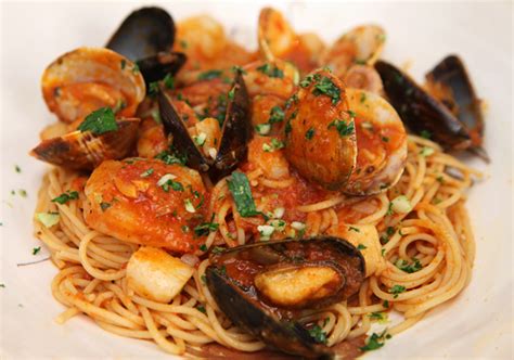 pasta-pescatore-italian-food-forever image