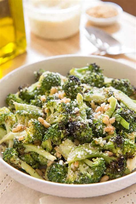 charred-broccoli-easy-and-delicious-broccoli-side-dish image