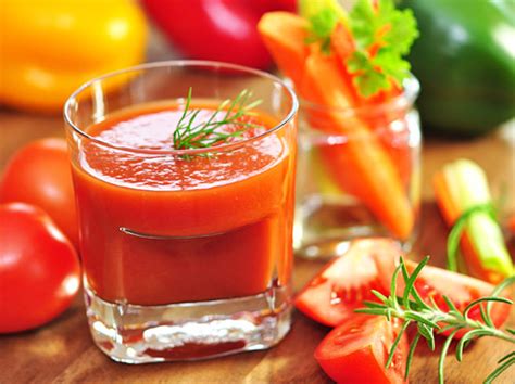 homemade-tomato-juice-recipe-refreshingly-tangy image