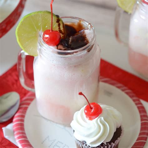 chocolate-cherry-floats-mommy-hates-cooking image