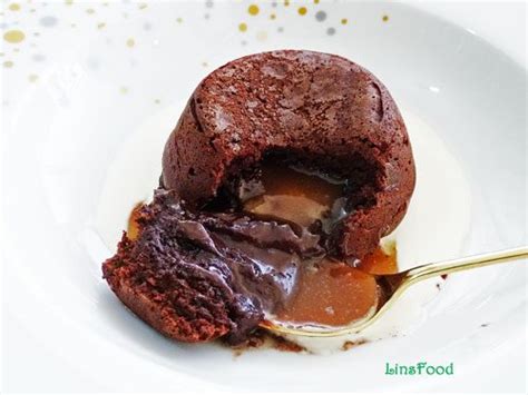 molten-lava-cake-with-salted-caramel-surprise-linsfood image