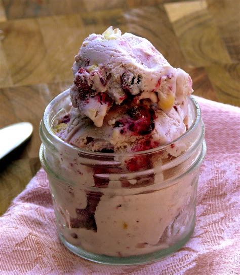 sweet-corn-blueberry-buttermilk-ice-cream image