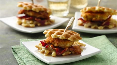 mantastic-fried-chicken-and-waffle-sandwich image