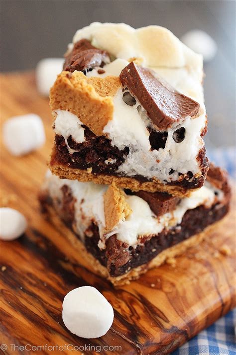 ooey-gooey-smores-brownie-bars-the-comfort-of image