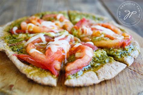 pesto-pita-pizza-recipe-pesto-pizza-recipe-clean-eating image