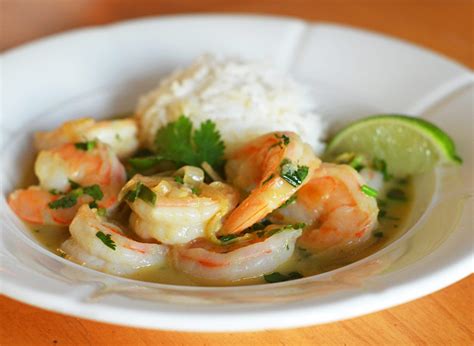 easy-thai-shrimp-curry-once-upon-a-chef image