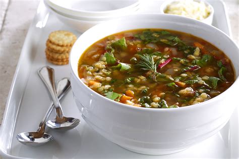 tuscan-greens-lentil-soup-lentilsorg image