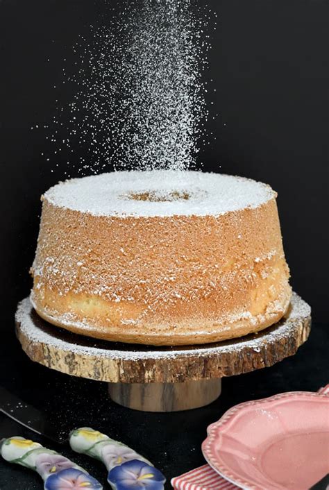 vanilla-chiffon-cake image