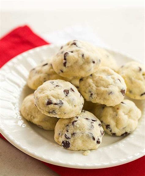 chocolate-chip-tea-cookies-christmas-cookies image