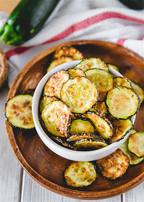 air-fryer-zucchini-chips-easy-no-breading image
