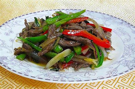 stir-fried-beef-with-onions-and-peppers-recipe-china image