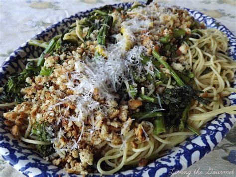 broccoli-rabe-with-fresh-bread-crumbs-and-spaghetti image
